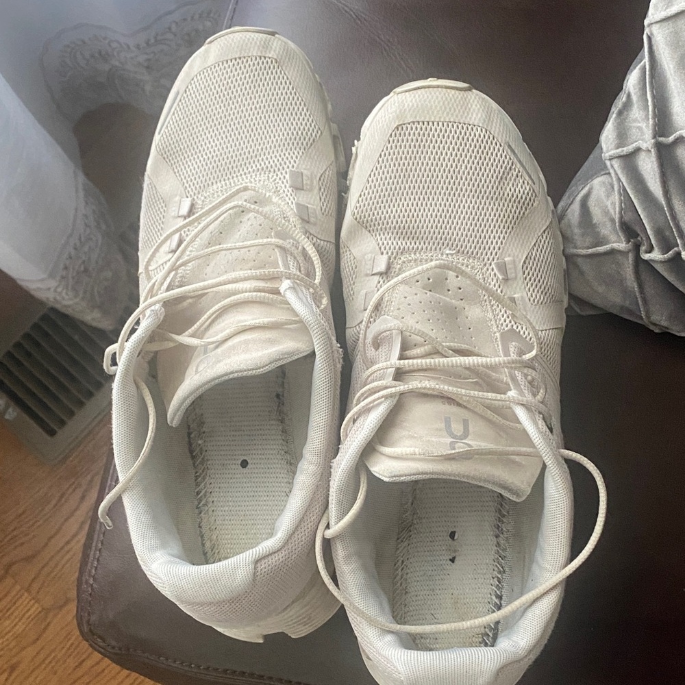 On Running Women's Shoes in Cream